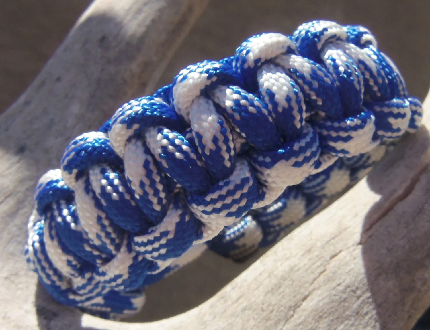 Paracord Survival Bracelet made Blue and White Great Gift for Outdoorsmen or Sports Fan