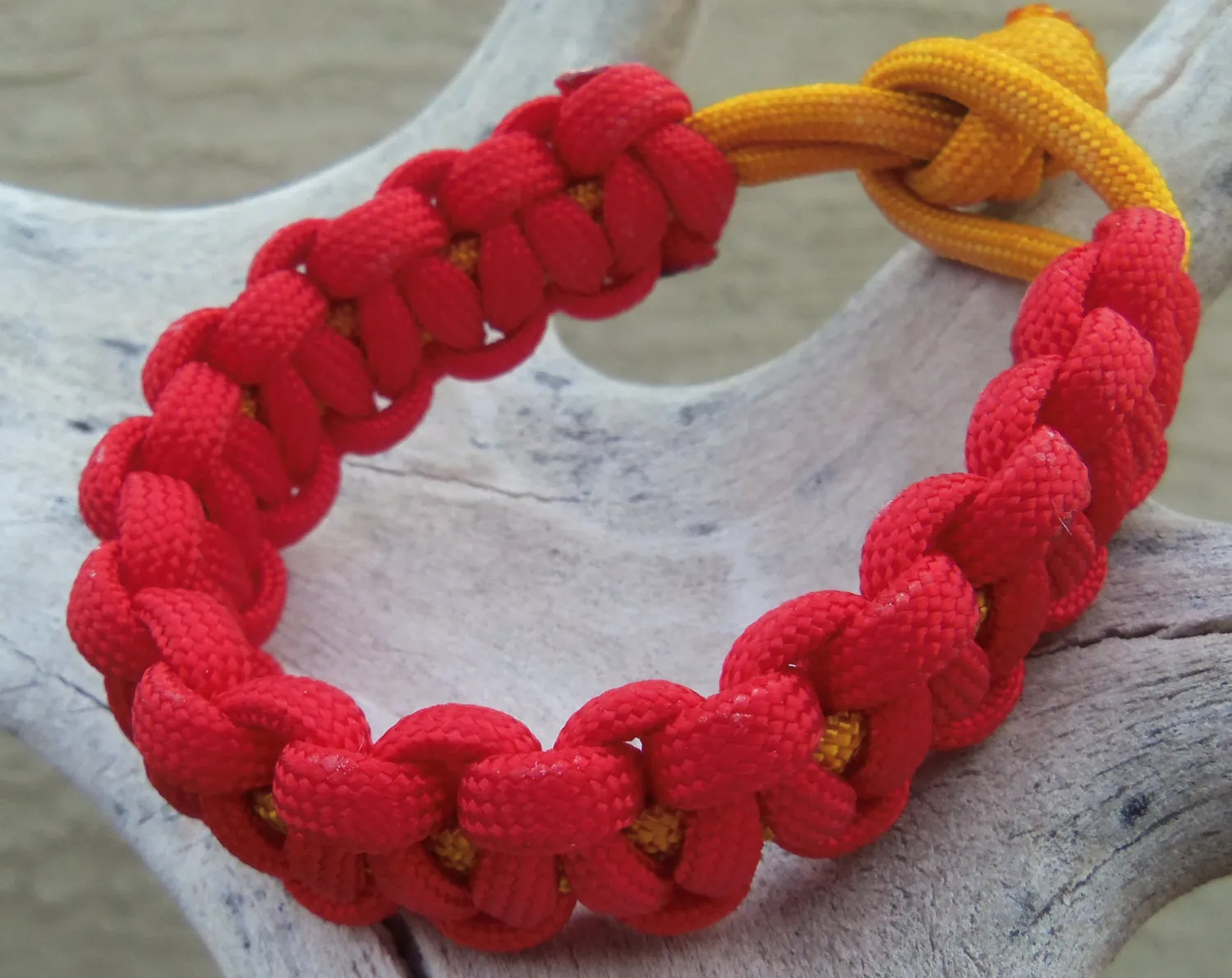 Red and Gold Handmade Handtied Paracord Parachute Survival Bracelet - Gift for Dad Father's Day Fishing Camping Hunting Backpacking