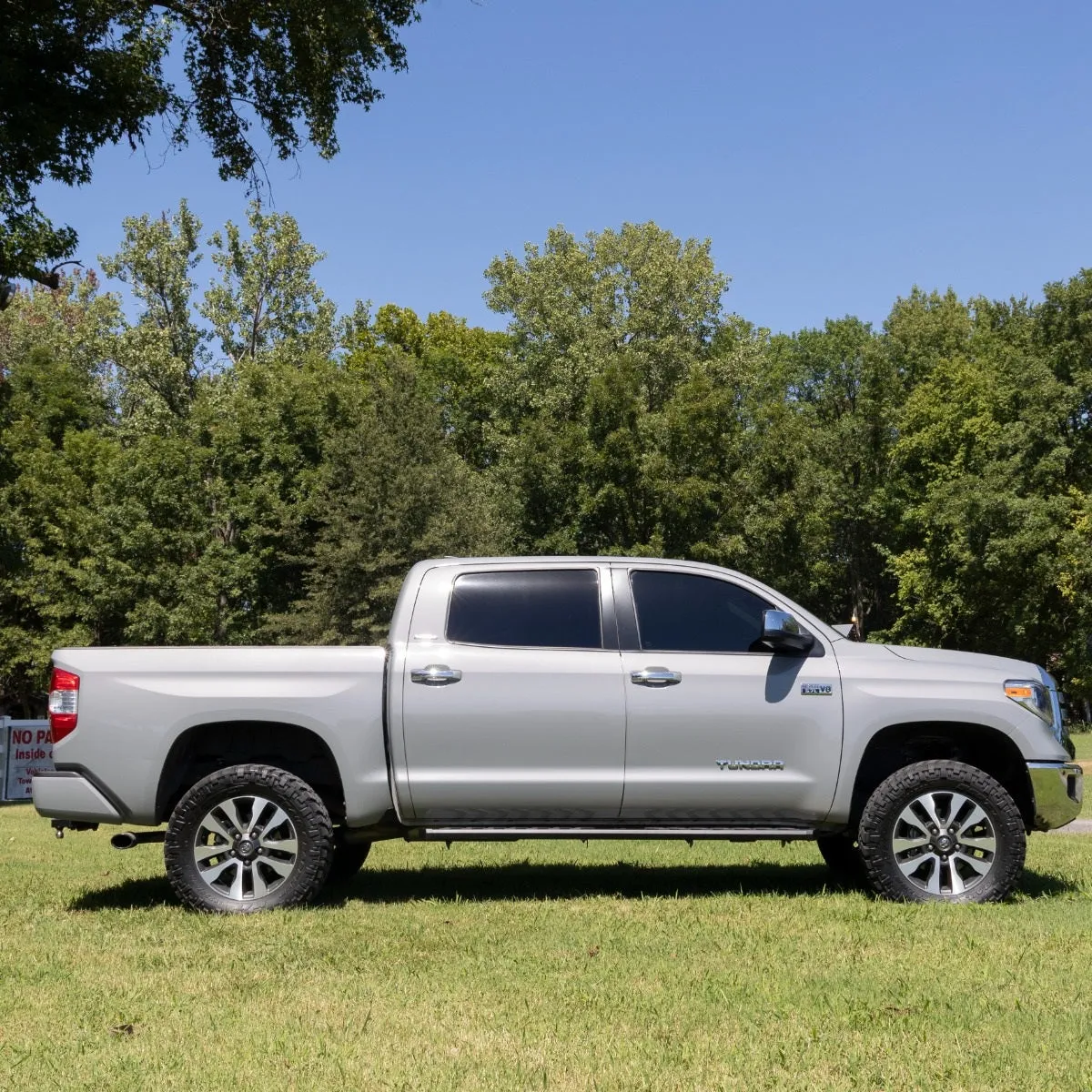 Rough Country BA2 Running Boards | 2007-2021 Toyota Tundra