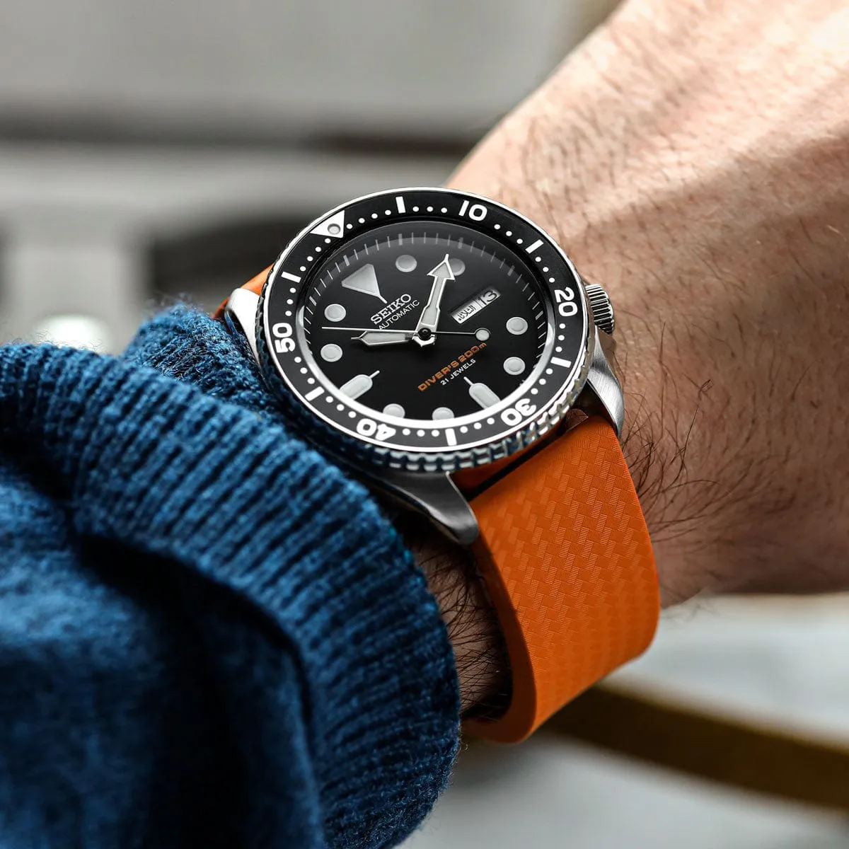 WatchGecko 400 Italian Rubber Divers Reversible Watch Strap - Orange - Brushed Buckle